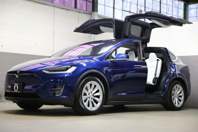 2018 Tesla Model X 100D in Plainview, 