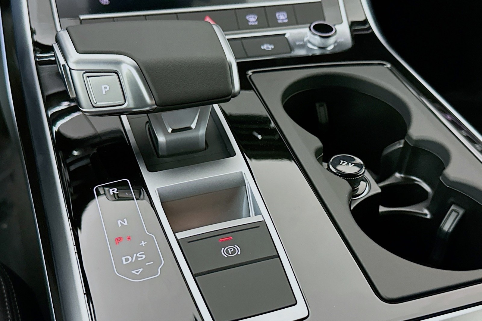 New 2026 Glacier White Metallic Audi Premium image 7