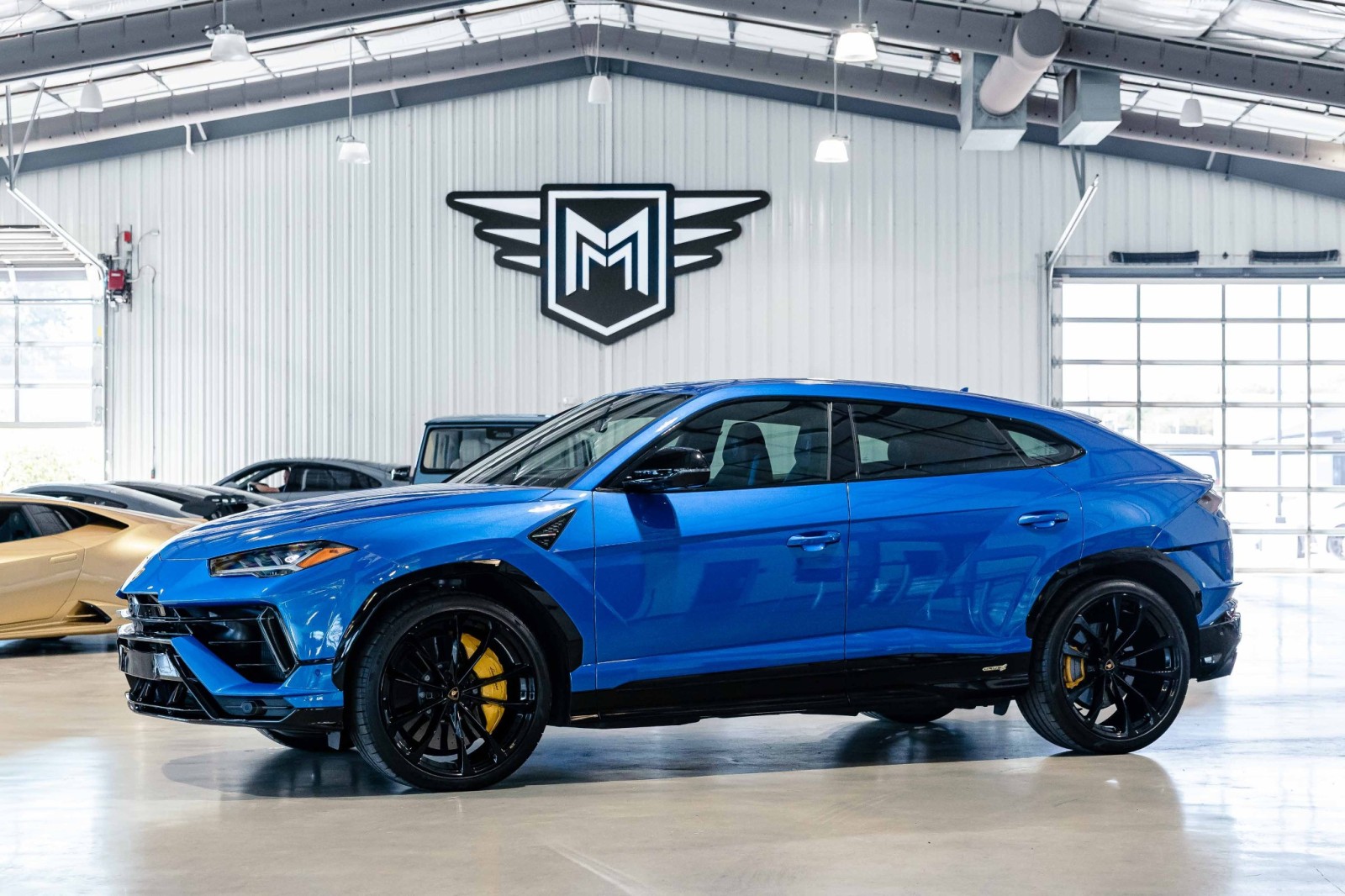 Used Car 2023 Lamborghini Urus  S For Sale Under $250,000 In Boerne, Texas