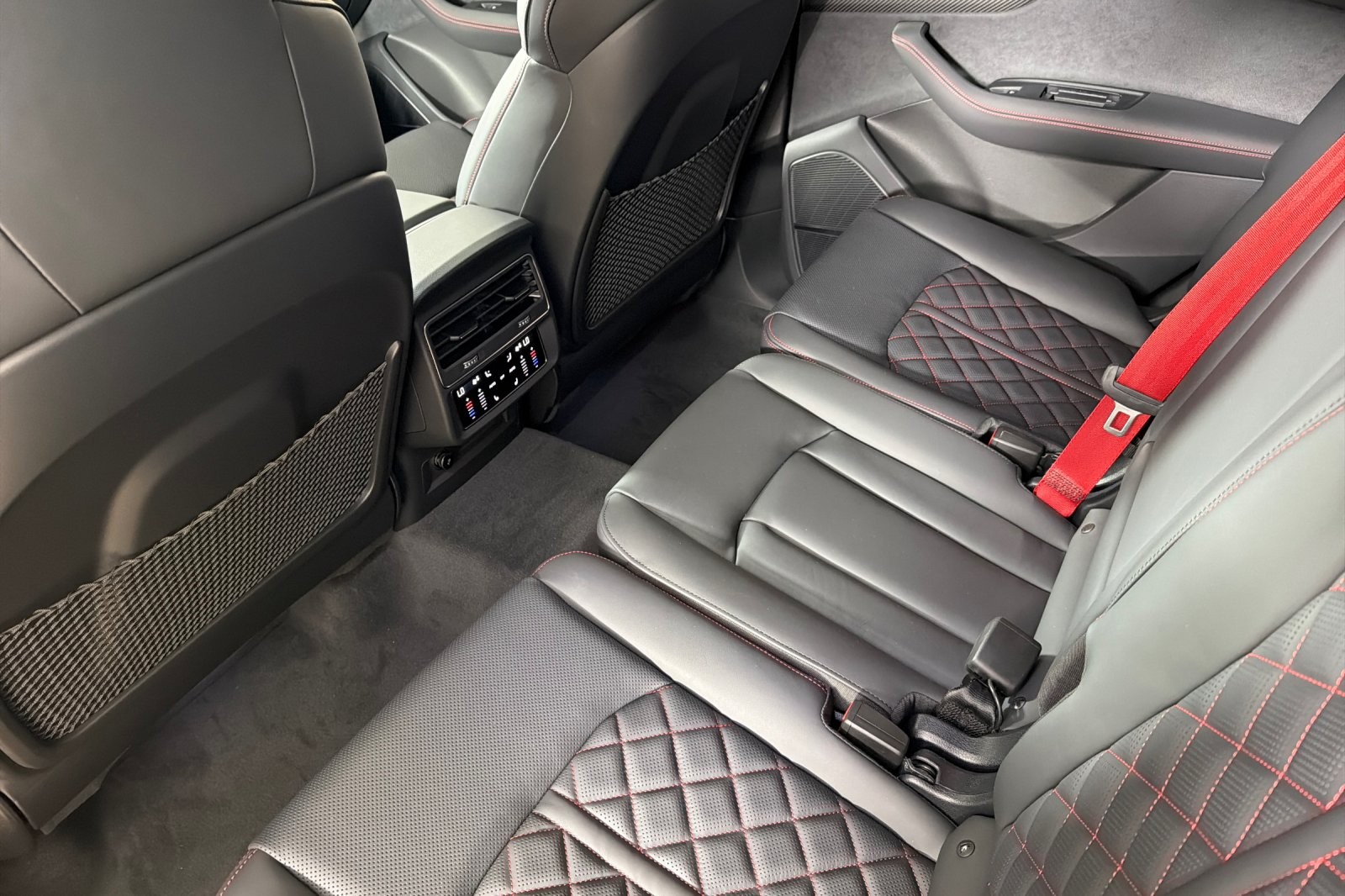 New 2026 Daytona Gray Pearl Effect Audi Prestige 55 quattro *Ltd Avail* image 11