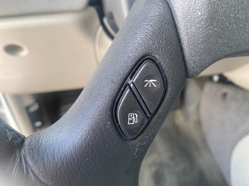 2002 Chevrolet TrailBlazer EXT LT  SUV LOW MILES 69,572 in , 