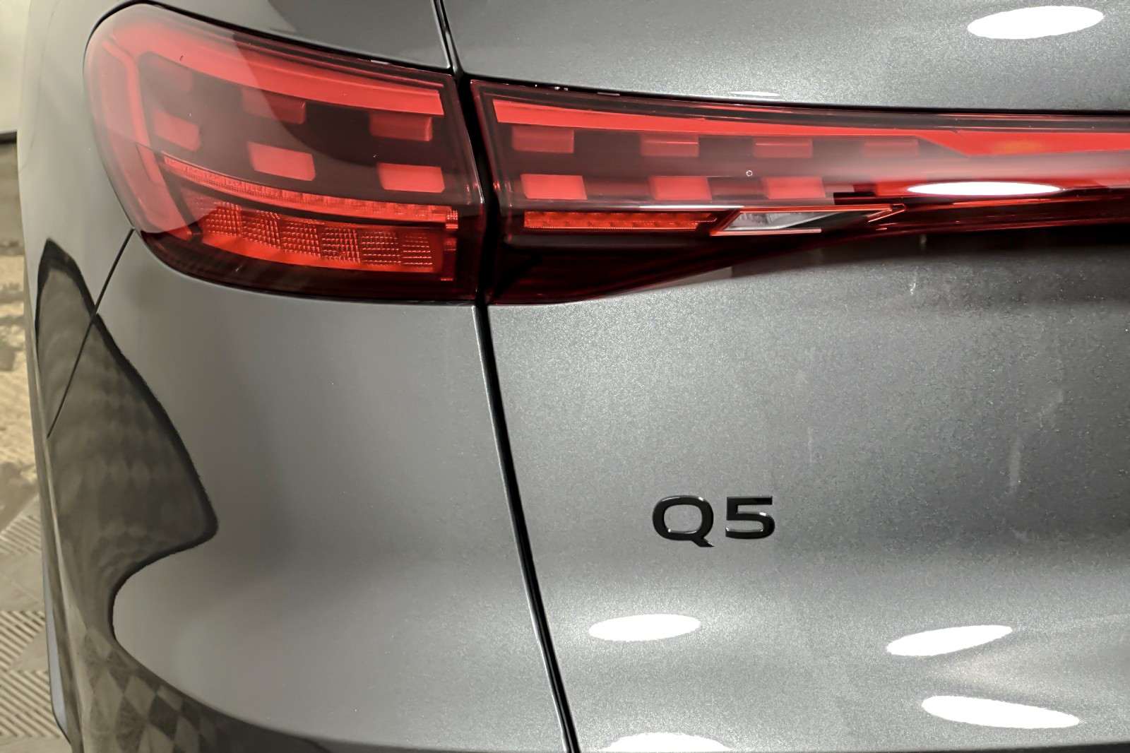 New 2026 Daytona Gray Pearl Effect Audi Premium Plus 2.0 TFSI quattro image 27