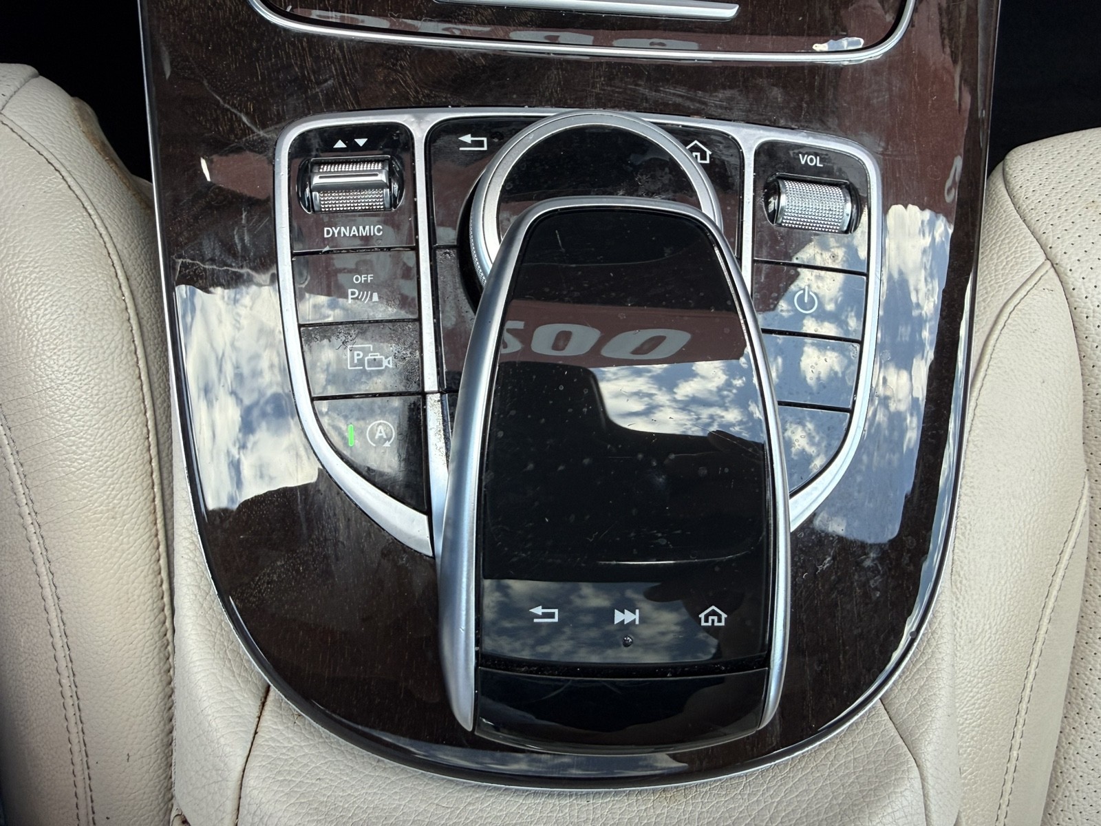 2019 Mercedes-Benz E-Class - $17,477