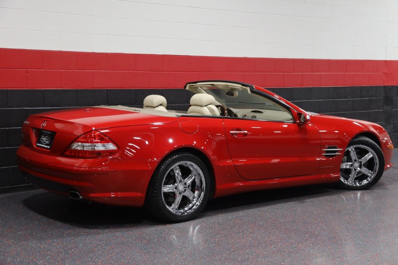 2008 Mercedes-Benz SL550 AMG Sport 2dr Convertible in , 