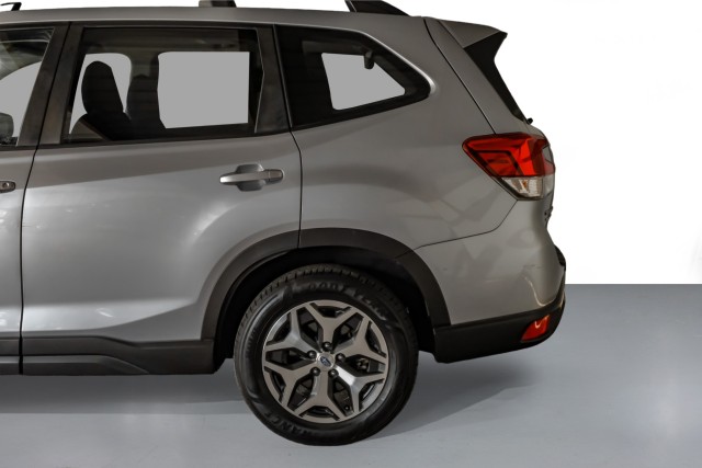 2019 Subaru Forester Premium 13