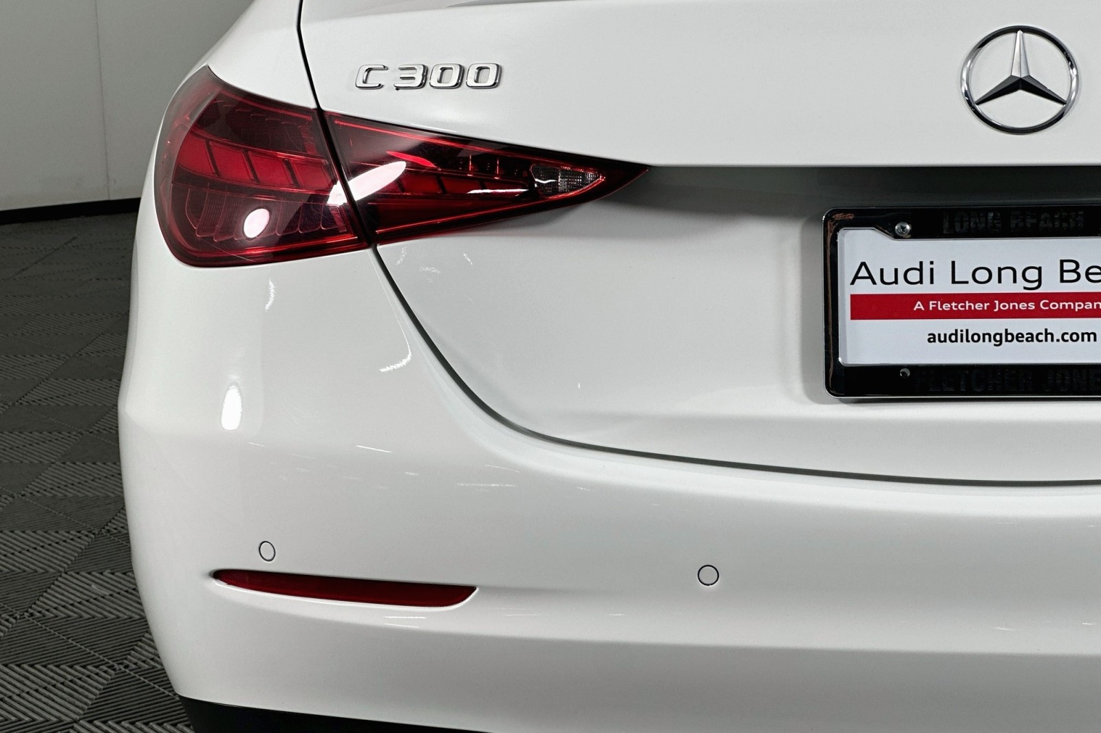 Used 2024 Polar White Mercedes-Benz C 300 image 17