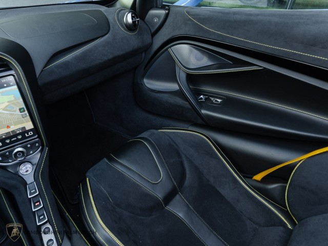 McLaren 720S