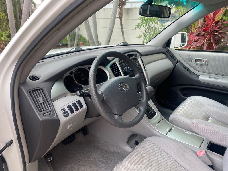 2006 Toyota Highlander 1 OWNER FL LOW MILES 49,290 SUV in , 