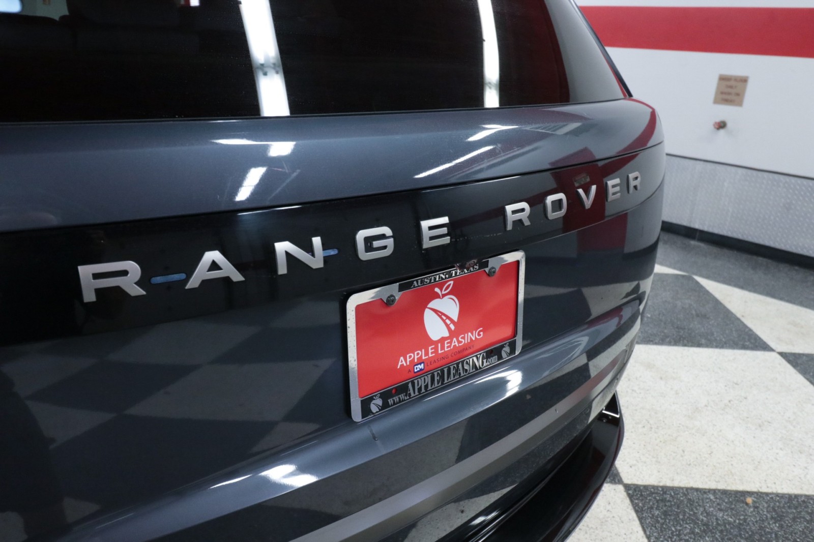 Used Car 2024 Land Rover Range Rover  Se For Sale Under $90,000 In Austin, Texas