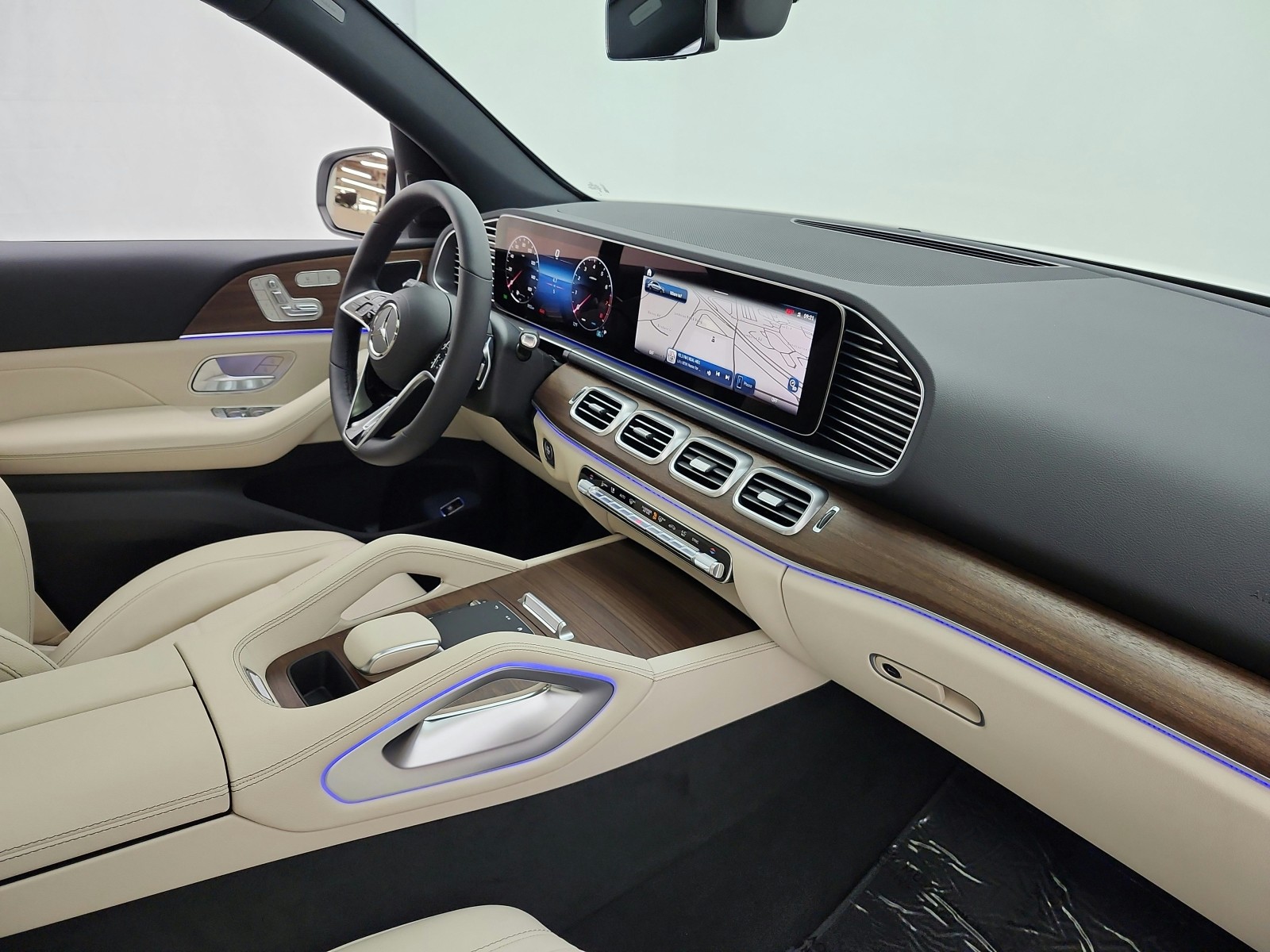 New 2026 Polar White Mercedes-Benz GLE 350 image 14