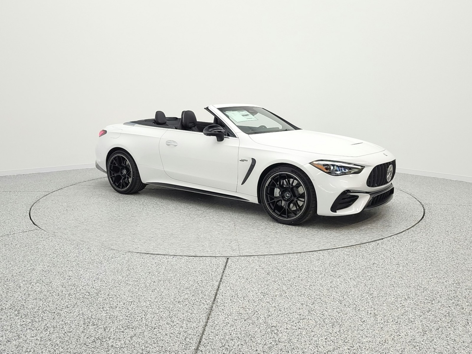 New 2026 MANUFAKTUR Moonlight White Metallic Mercedes-Benz AMG® CLE 53 image 3