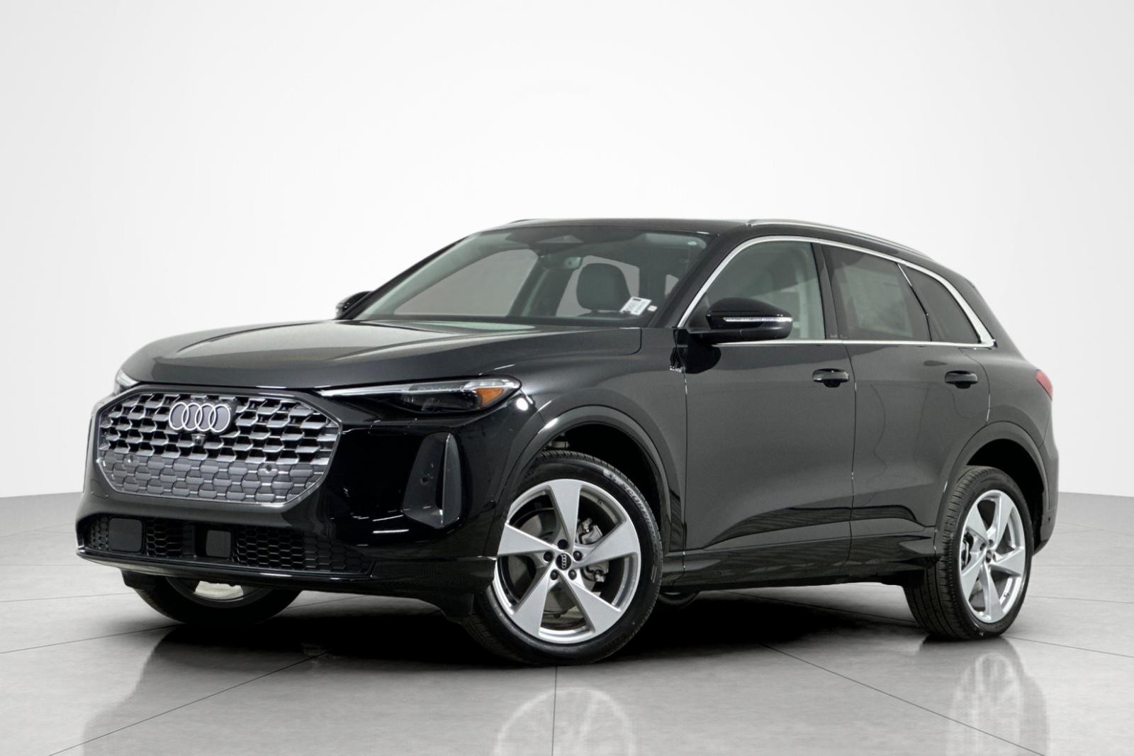 2025 Audi Q5 Premium Plus 2.0 TFSI quattro