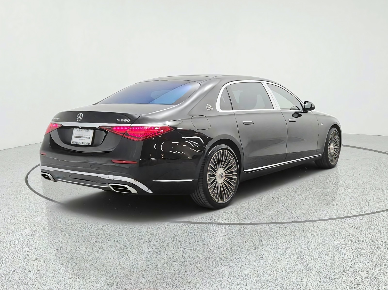 Certified Used 2023 Obsidian Black Mercedes-Benz Maybach S 680 4MATIC® Sedan image 5