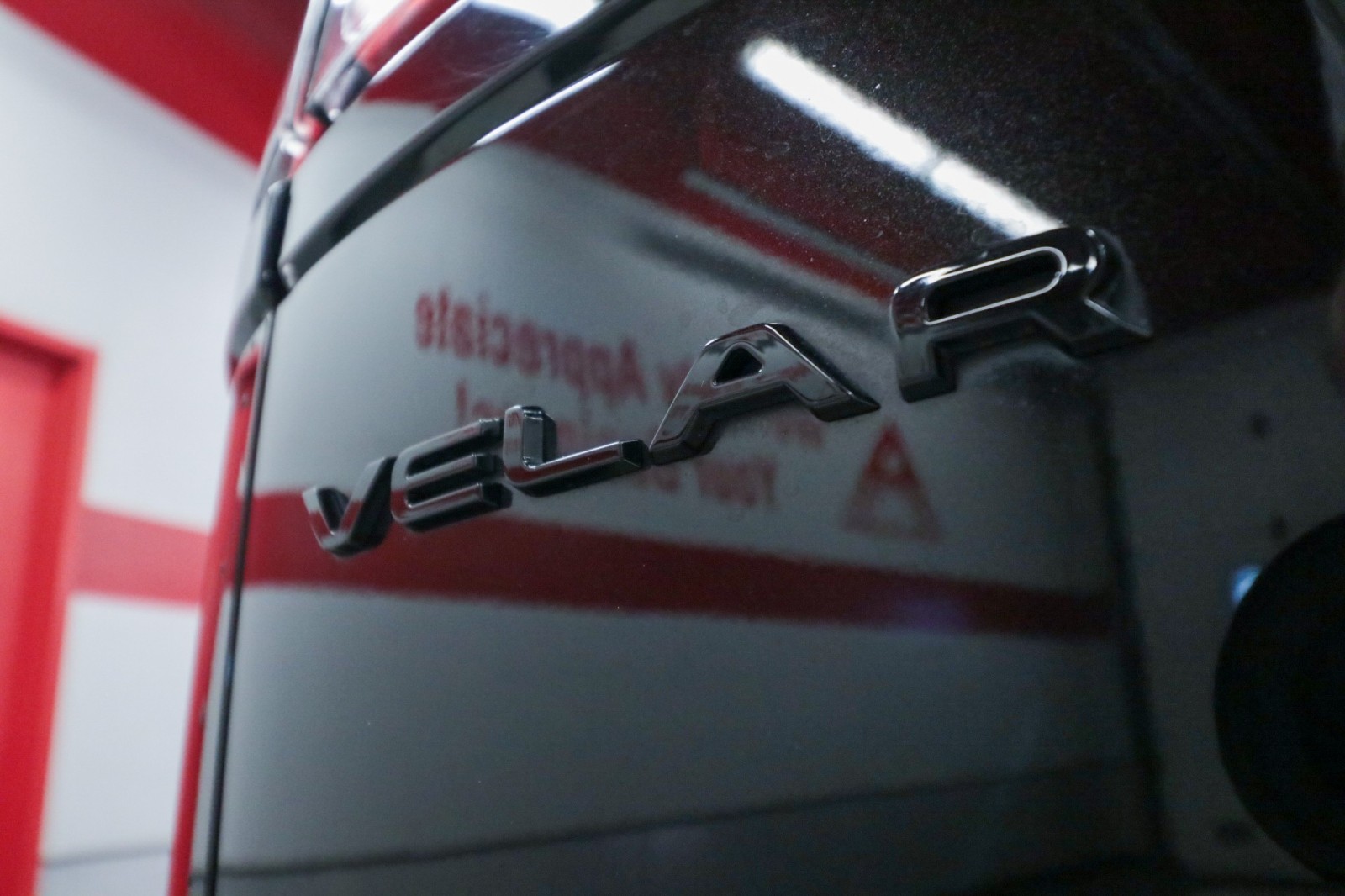 Used Car 2022 Land Rover Range Rover Velar  R-dynamic S For Sale Under $35,000 In Austin, Texas