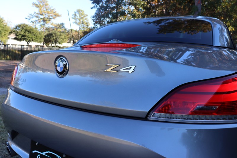 2011 BMW Z4 sDrive30i in Wilmington, North Carolina