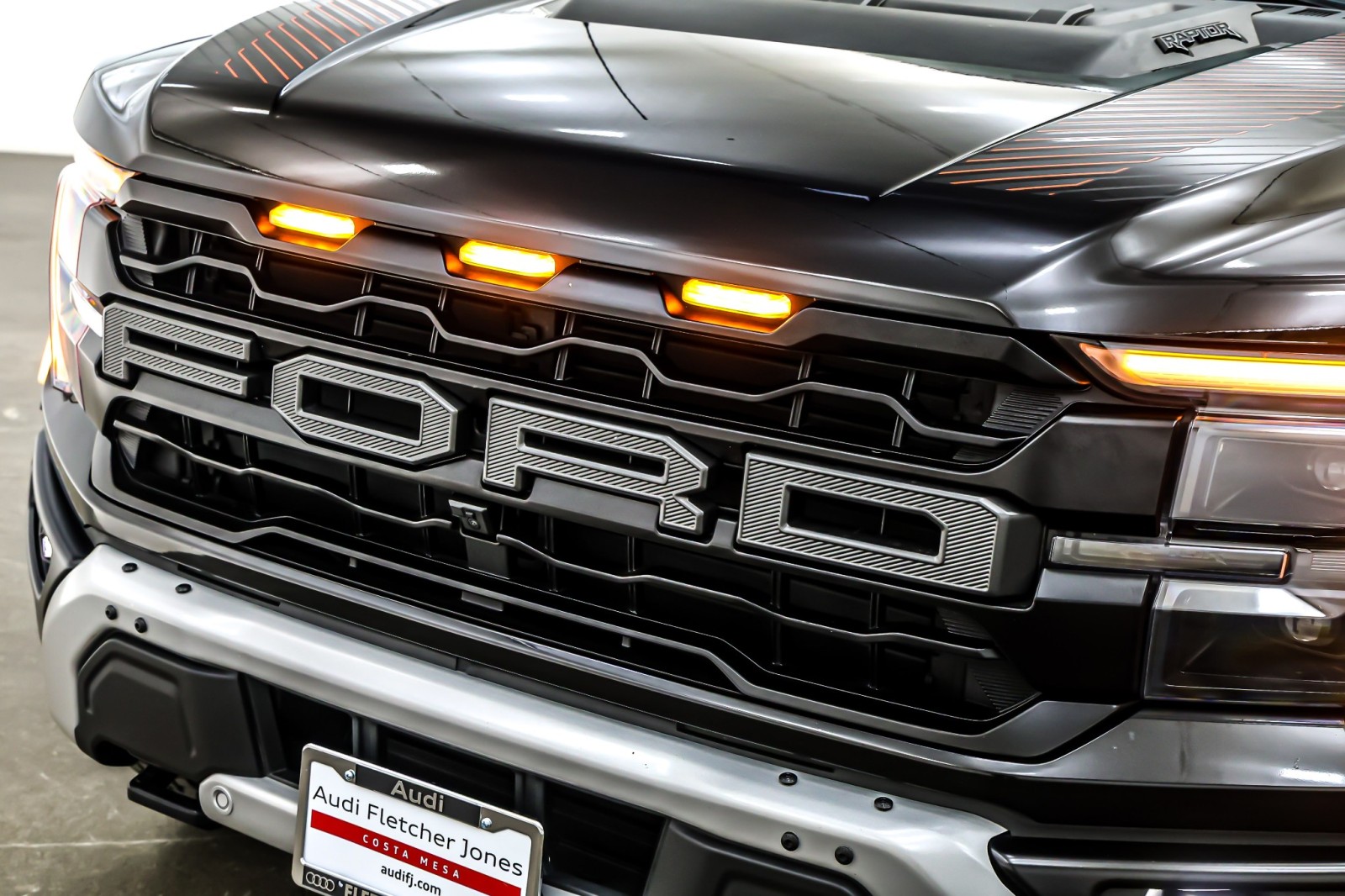 Used 2024 Agate Black Metallic Ford Raptor 4WD SuperCrew 5.5