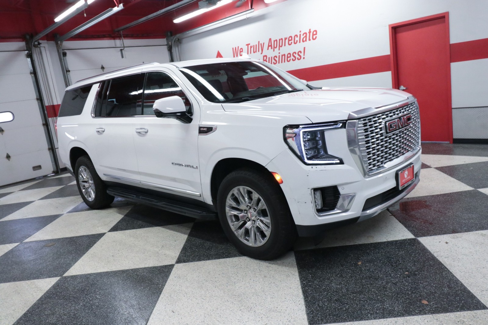 Used Car 2022 Gmc Yukon Xl  Denali For Sale Under $60,000 In Austin, Texas
