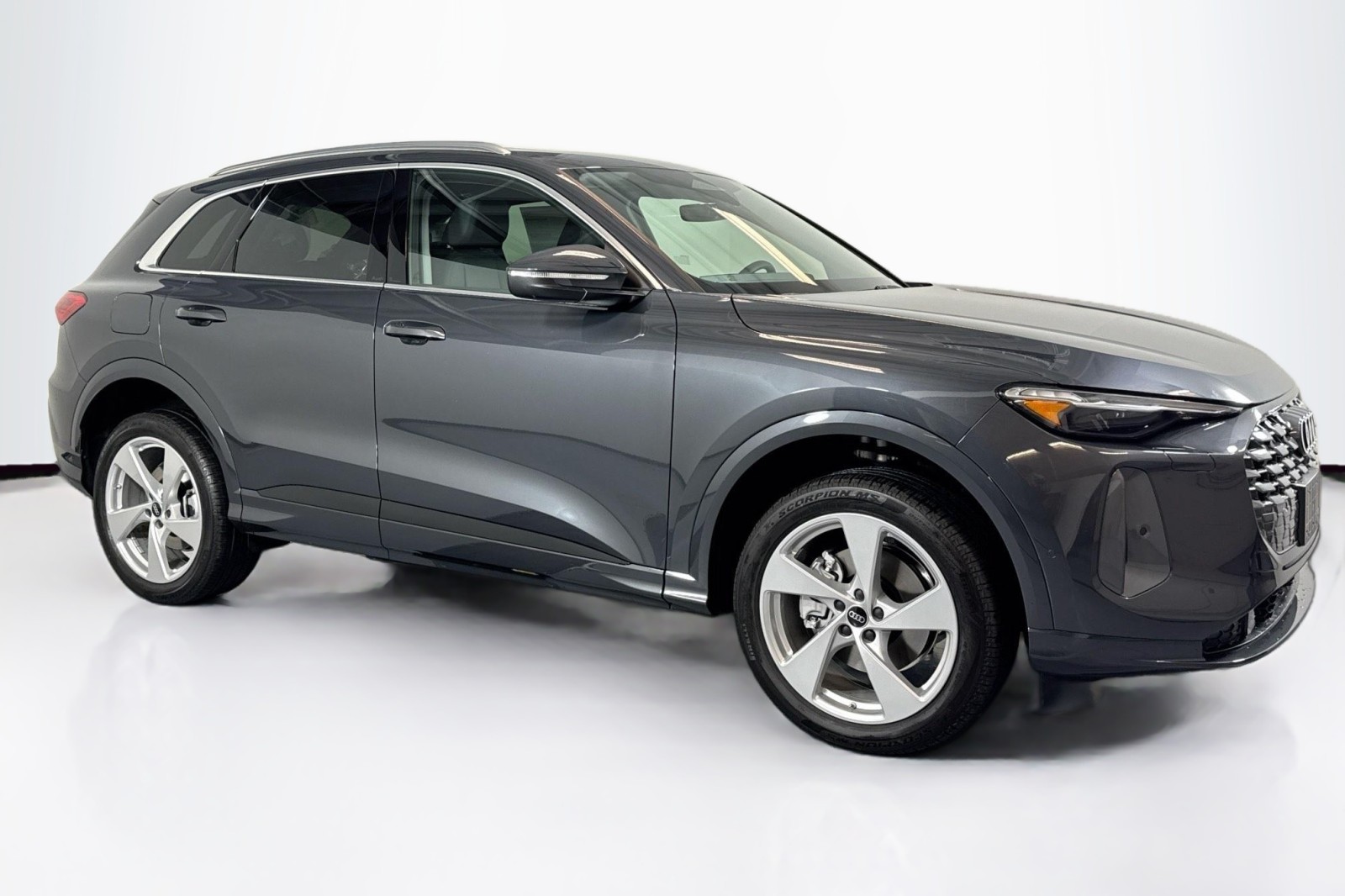 New 2025 Tambora Gray Metallic Audi Premium Plus 2.0 TFSI quattro image 3