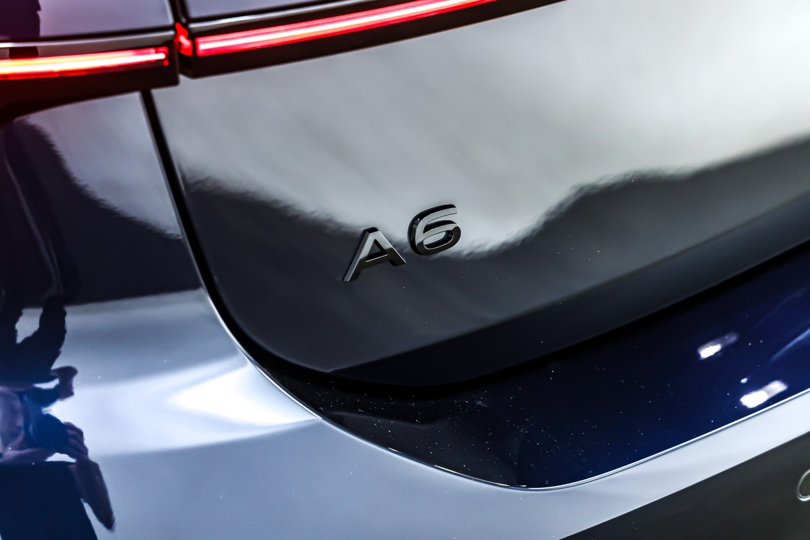 New 2026 Firmament Blue Metallic Audi Premium Plus quattro image 9