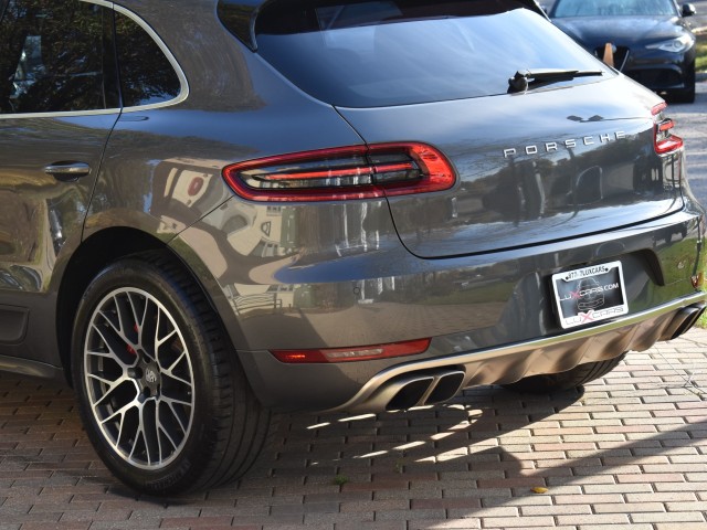 2015 Porsche Macan Turbo AWD Premium Pkg. Plus Pano Roof Navi Air Suspensio 10