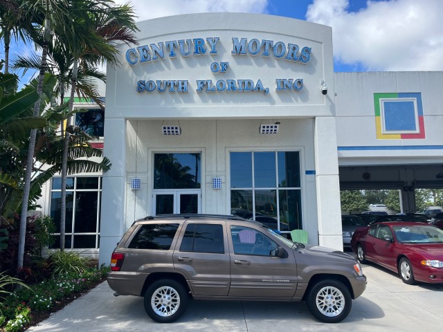 2002  Grand Cherokee 4WD V 8 Limited LOW MILES 78,358 in , 