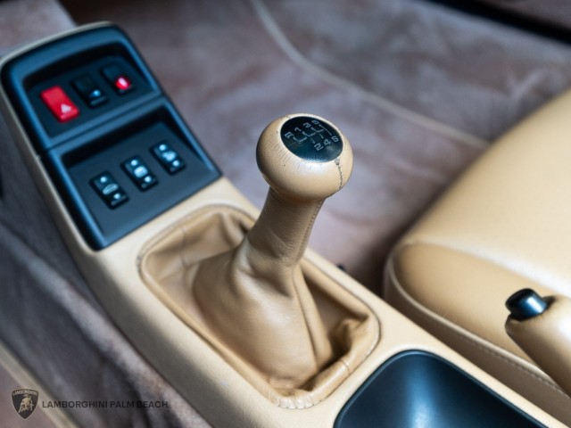 Porsche 911 Carrera