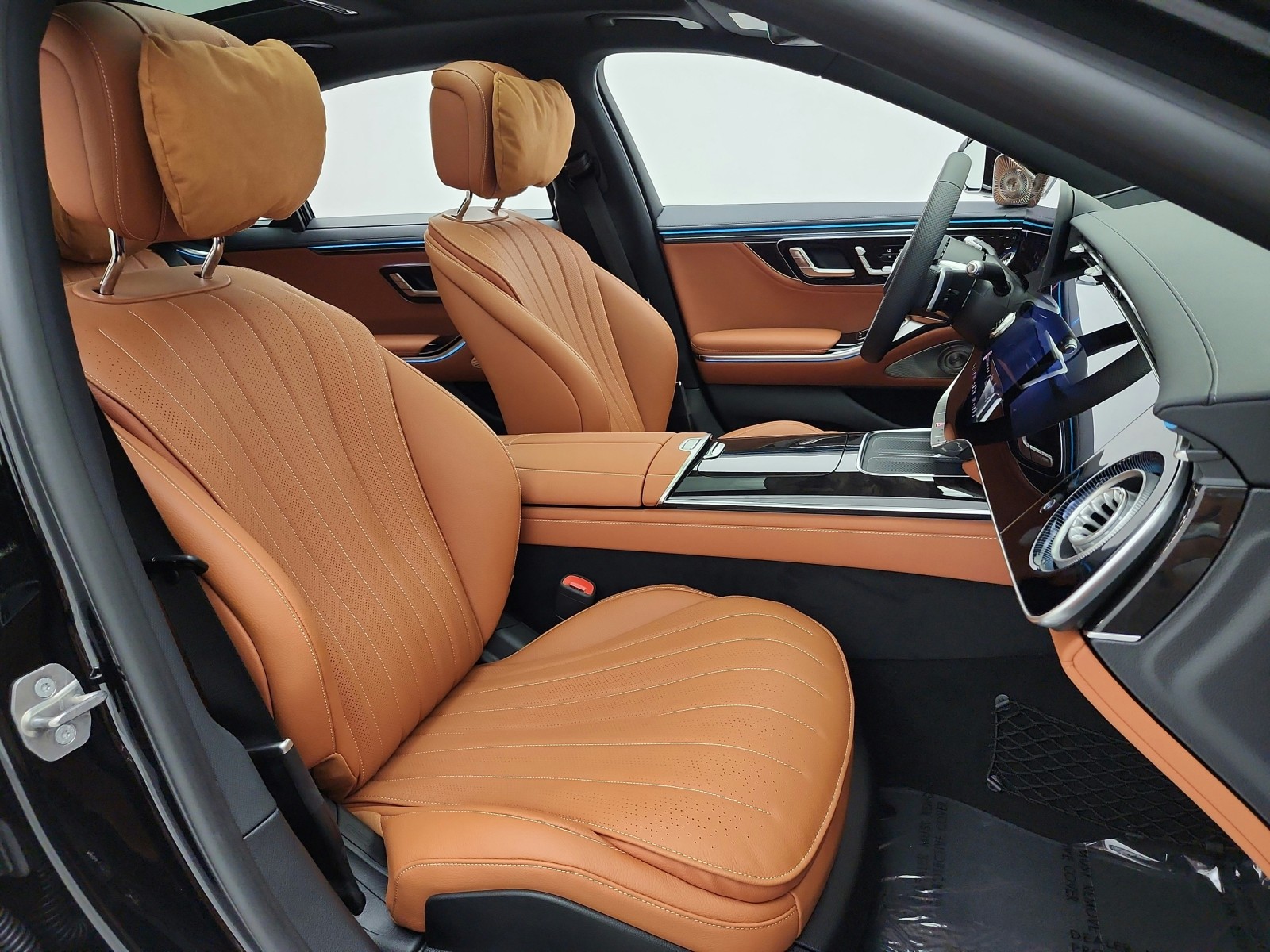 New 2027 Black Mercedes-Benz S 500 4MATIC® Sedan image 14