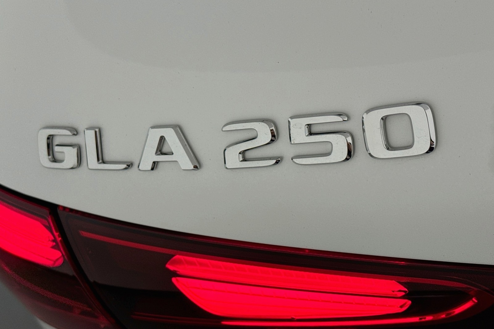 Certified Used 2026 Polar White Mercedes-Benz 250 image 9