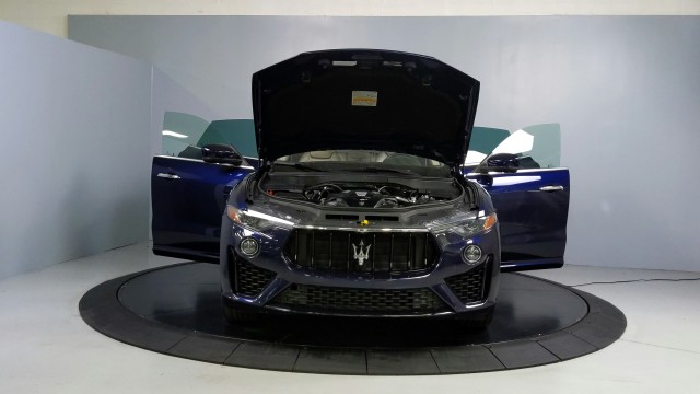 2019 Maserati Levante GranSport 10