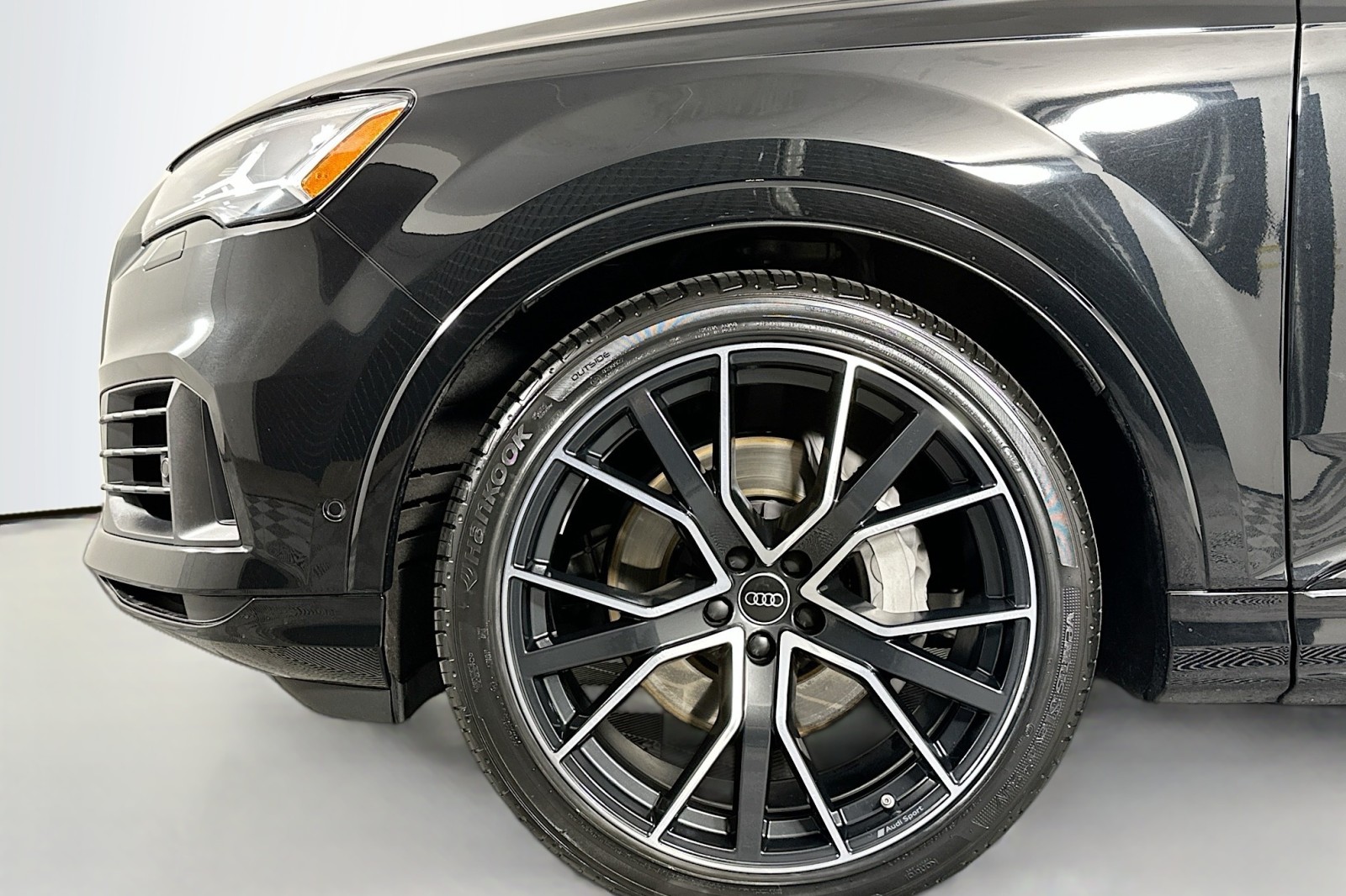 Used 2022 Mythos Black Metallic Audi Prestige image 12