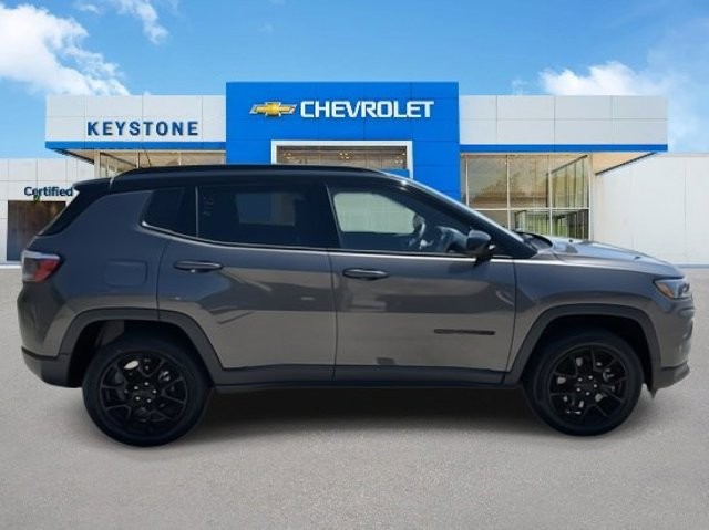 2023 Jeep Compass Altitude 2