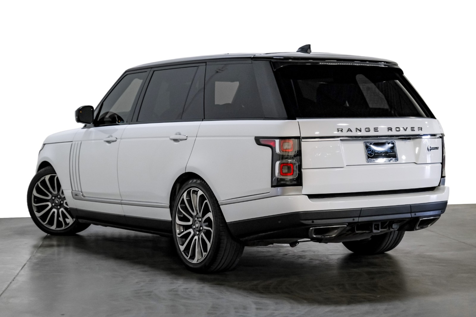 2020 Land Rover Range Rover SV Autobiography LWB 4PlaceSeating 22DiamondAlloys PwrBoards 9