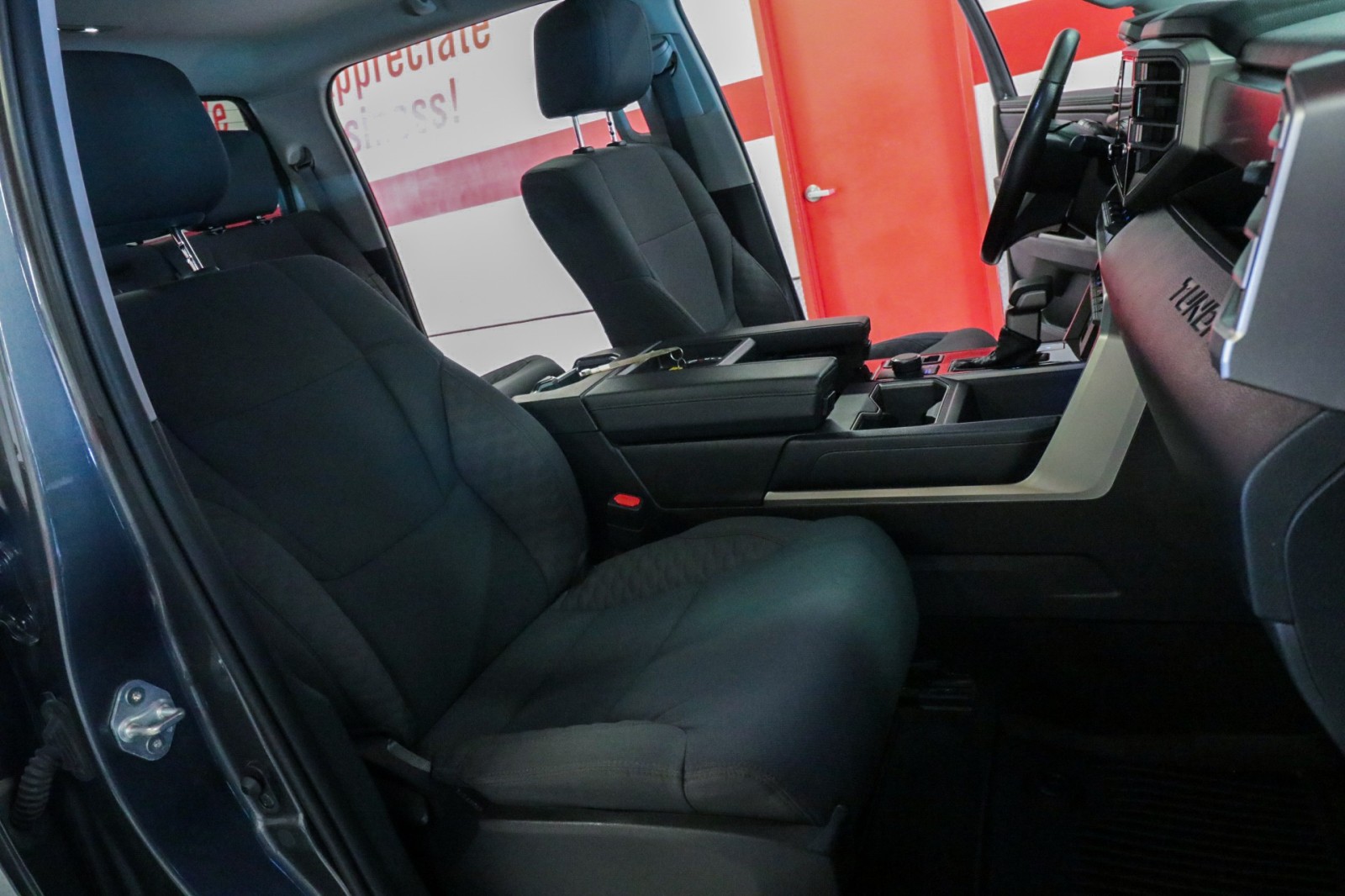 Used Car 2023 Toyota Tundra 4wd  Sr5 For Sale Under $40,000 In Austin, Texas