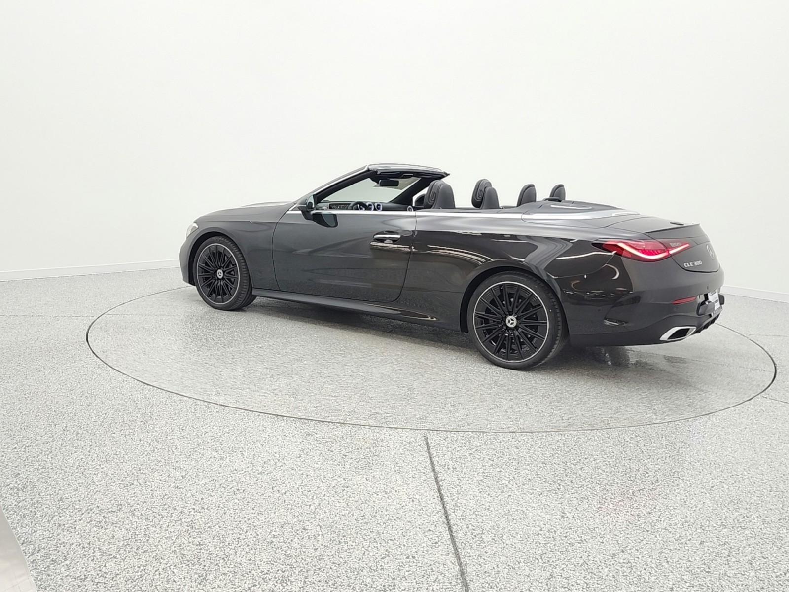New 2026 Graphite Grey Metallic Mercedes-Benz CLE 300 4MATIC® Cabriolet image 8