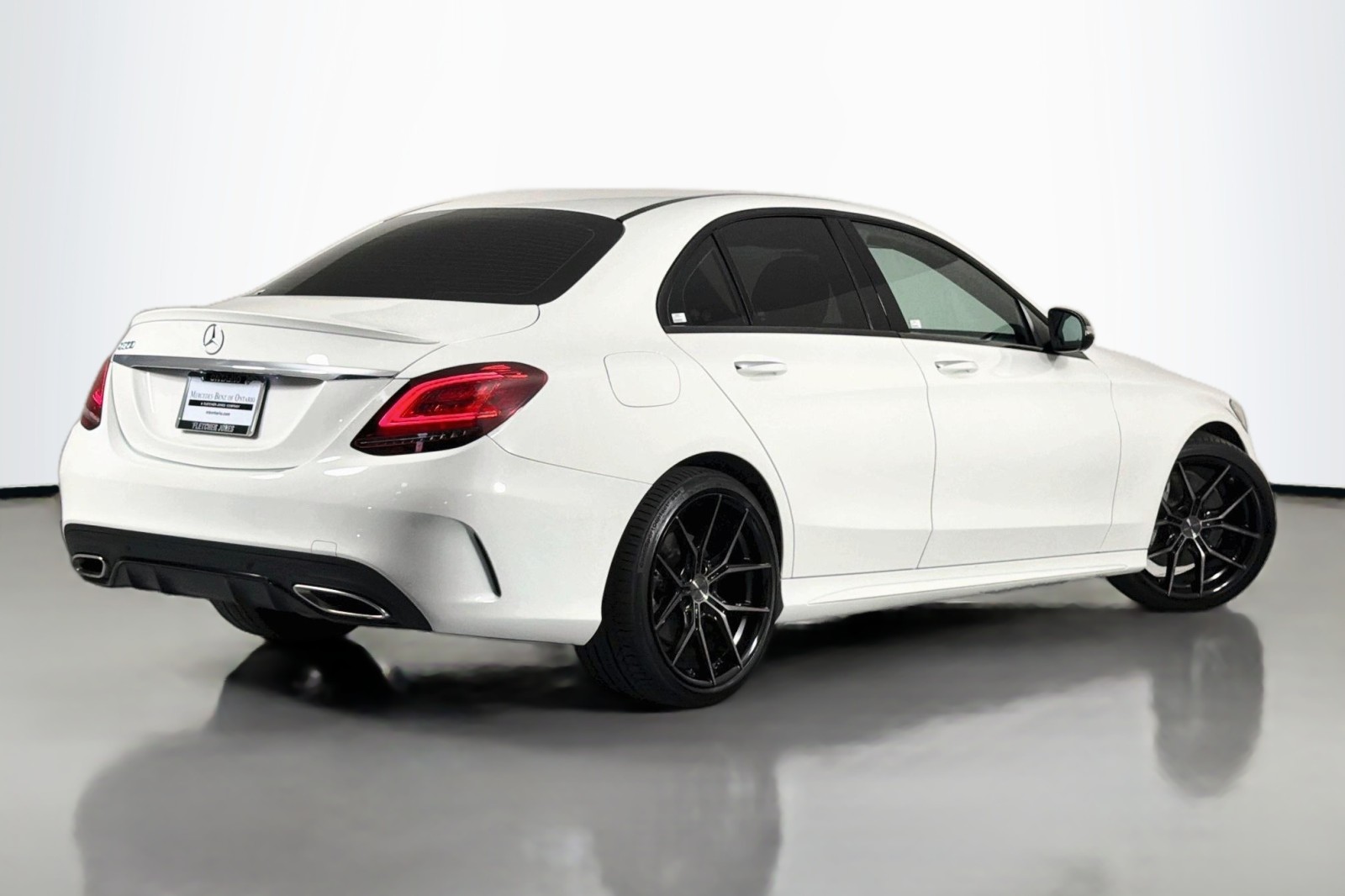 Used 2020 Polar White Mercedes-Benz C 300 image 12