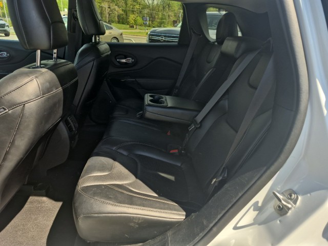JeepCherokee38