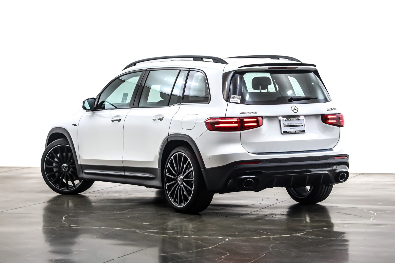 New 2026 Polar White Mercedes-Benz AMG® GLB 35 image 12