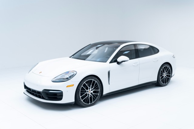 2022  Panamera  in , 