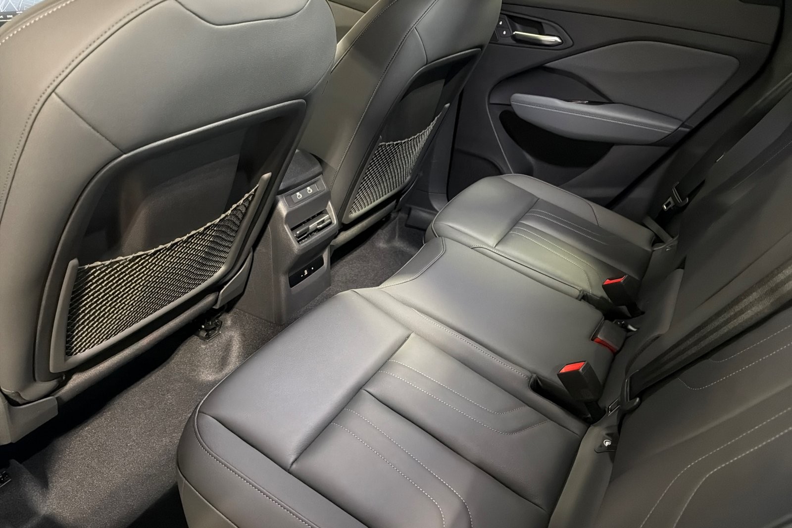 New 2026 Glacier White Metallic Audi S line quattro image 11