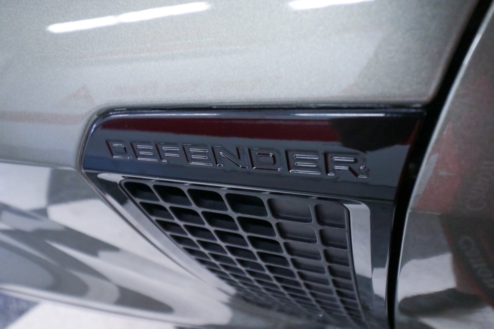 Used Car 2020 Land Rover Defender  Se For Sale Under $40,000 In Austin, Texas