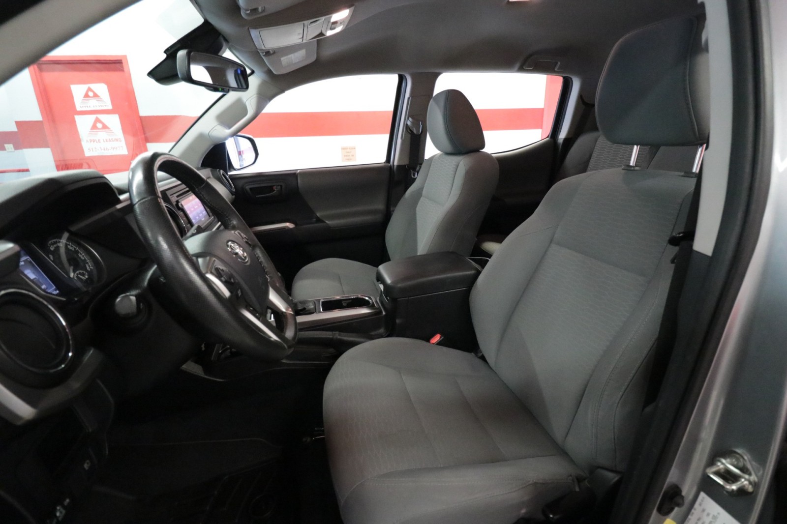 Used Car 2018 Toyota Tacoma  Sr5 For Sale Under $25,000 In Austin, Texas