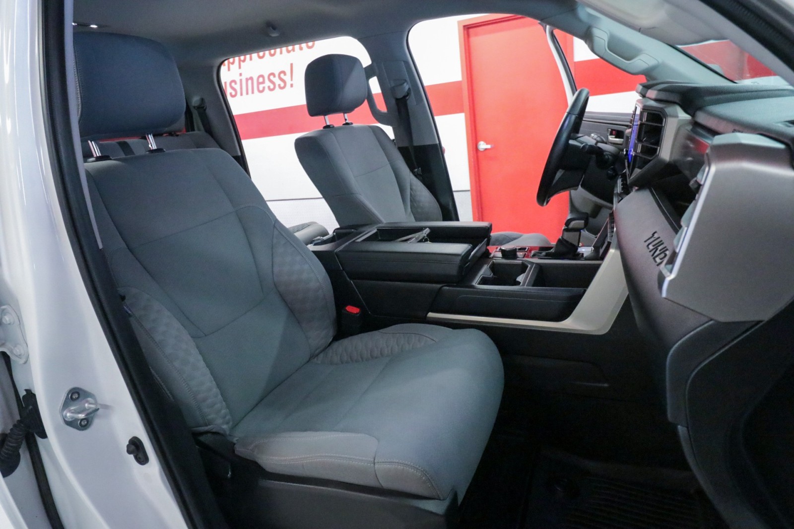 Used Car 2023 Toyota Tundra 4wd  Sr5 For Sale Under $50,000 In Austin, Texas