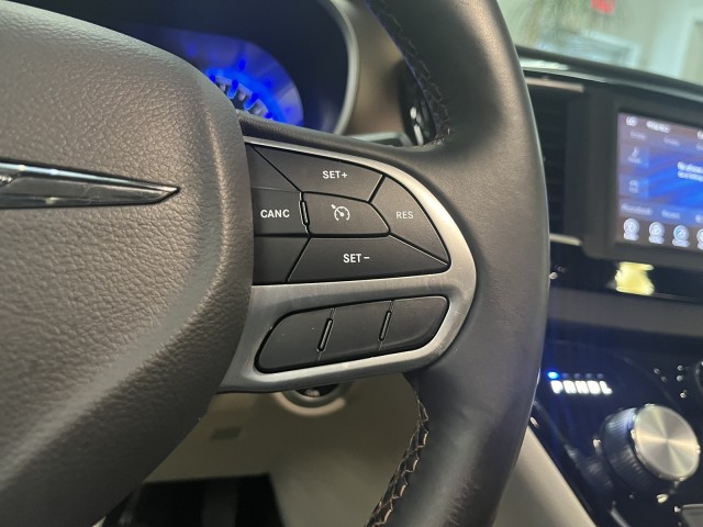 2018 Chrysler Pacifica Touring L 33