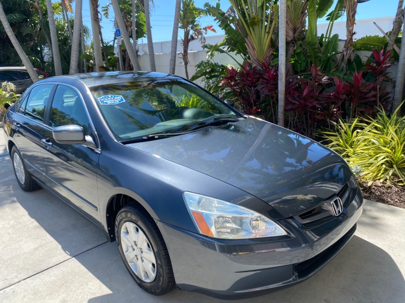 2004 Honda Accord Sdn LX LOW MILES 68,079 in , 