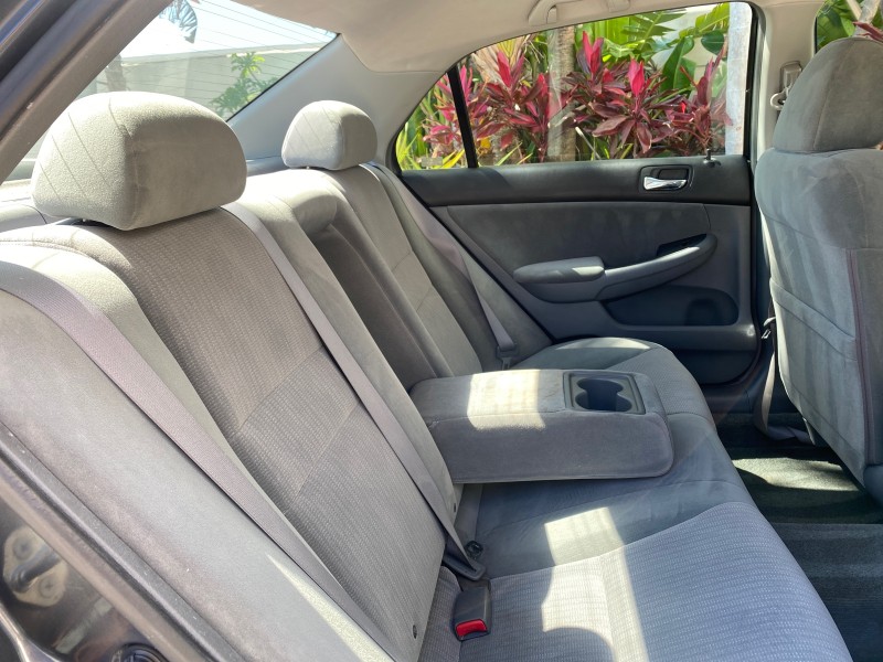 2004 Honda Accord Sdn LX LOW MILES 68,079 in , 