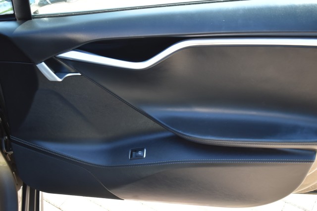 2016 Tesla Model S 70D Leather Sunroof Auto Pilot Smart Air Suspensio 39