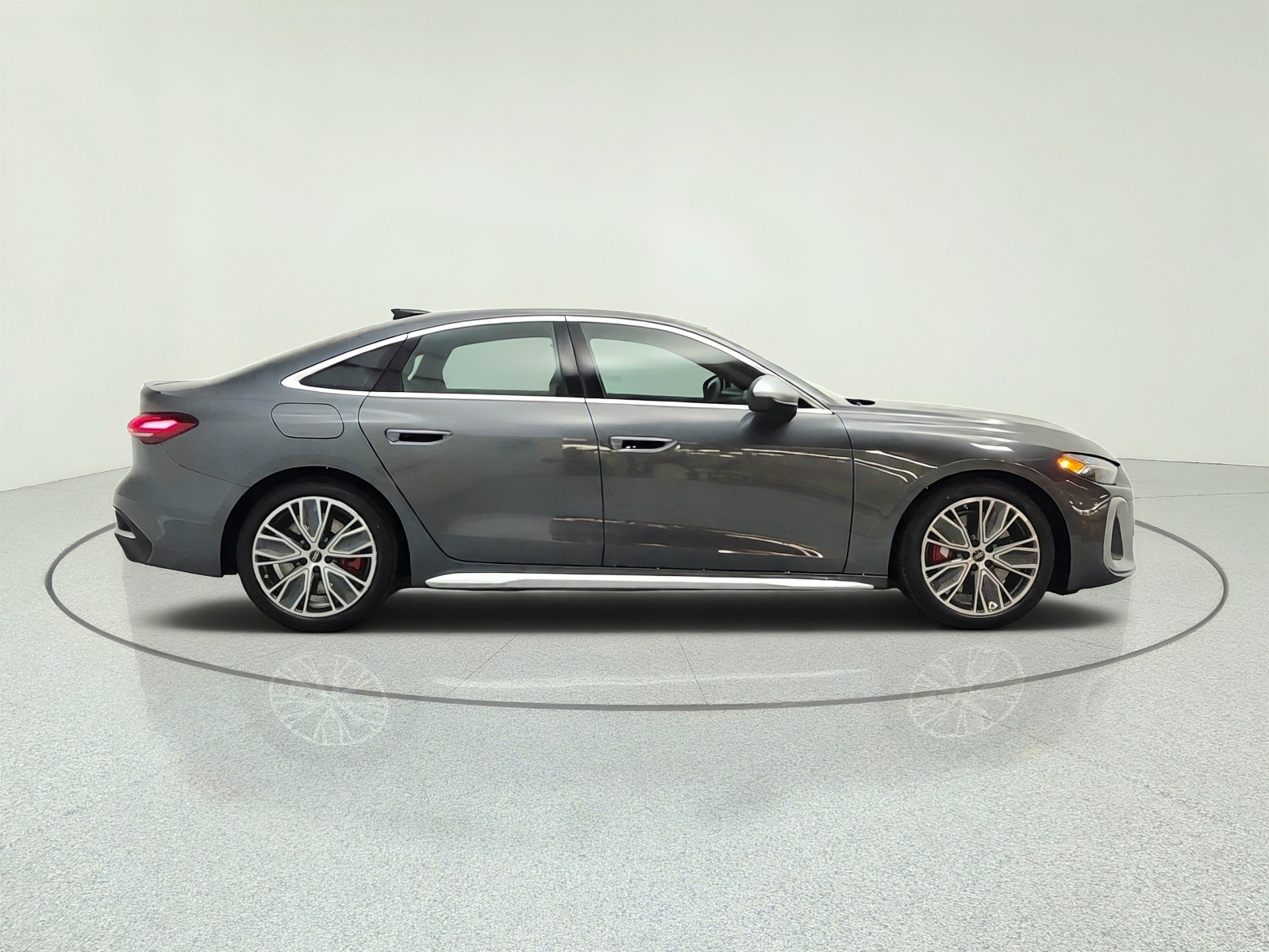 New 2026 Daytona Gray Pearl Effect Audi Premium 3.0 TFSI quattro image 4