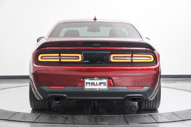 2019 Dodge Challenger SRT Hellcat 4