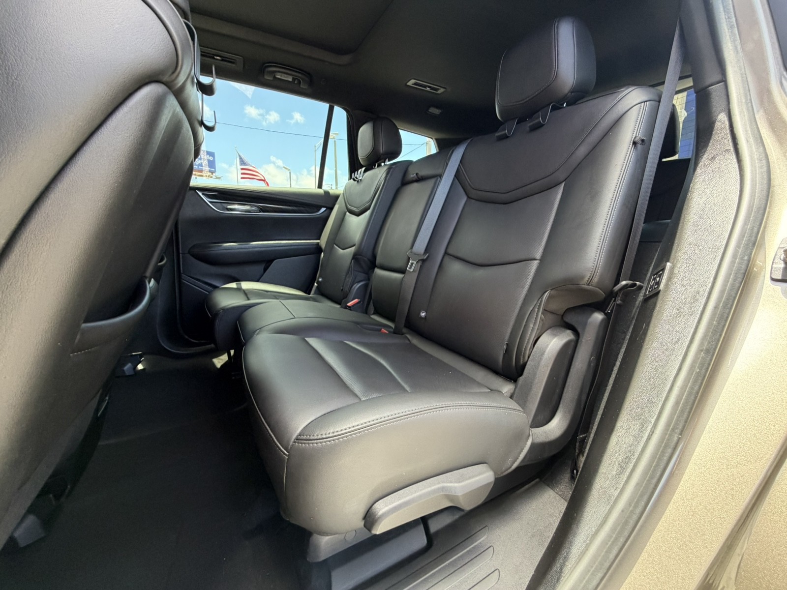 2022 Cadillac XT6 - $25,988