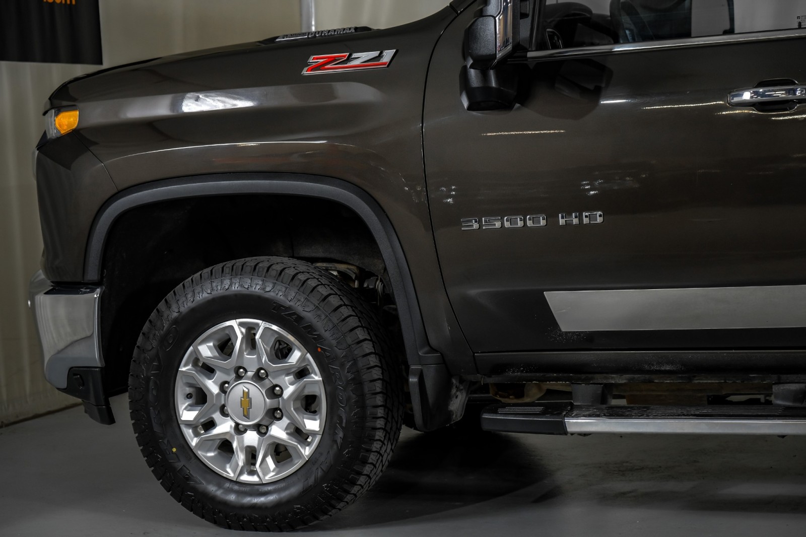 2021 Chevrolet Silverado 3500HD SRW LTZ 12